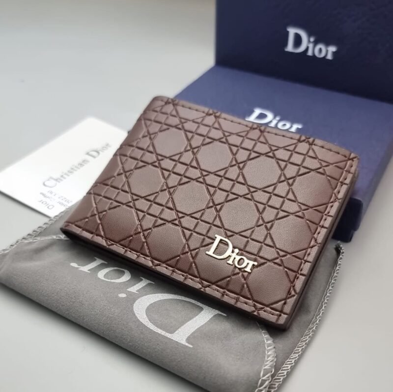 بوك ديور بني