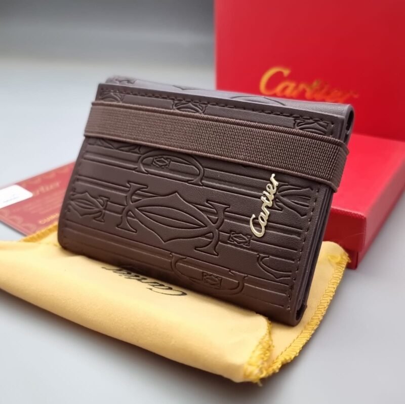 محفظة كارتير بني