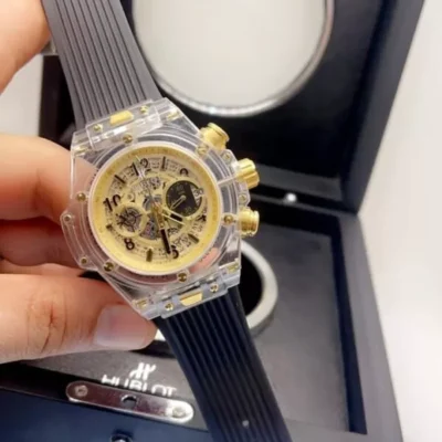 ساعة هوبلو رجالي شفاف