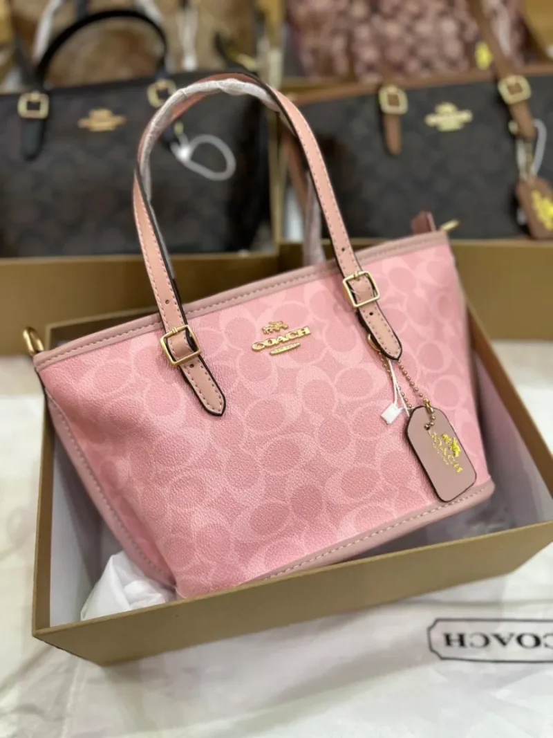 شنطة كوتش بينك