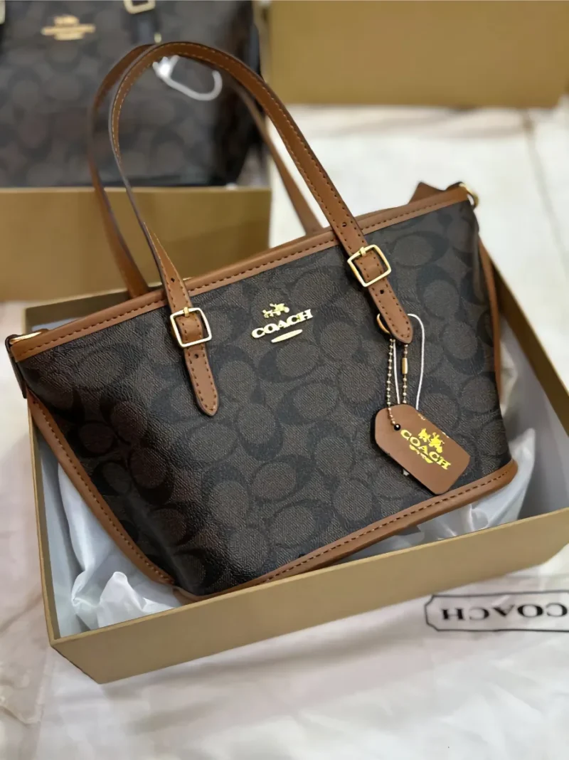 شنطه كوتش مولي توت باق