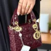 شنطة ديور عنابي لامع