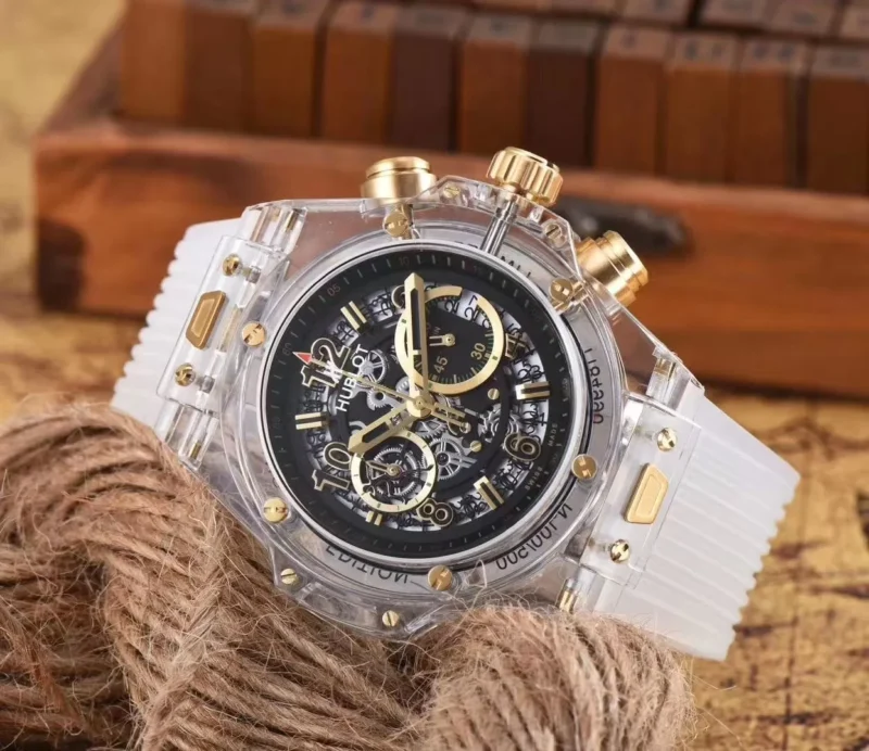 ساعه هوبلت رجالي البيضاء