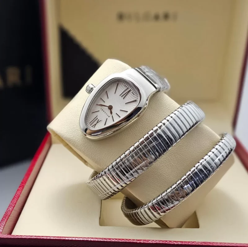 ساعه بلغاري ثعبان نسائي