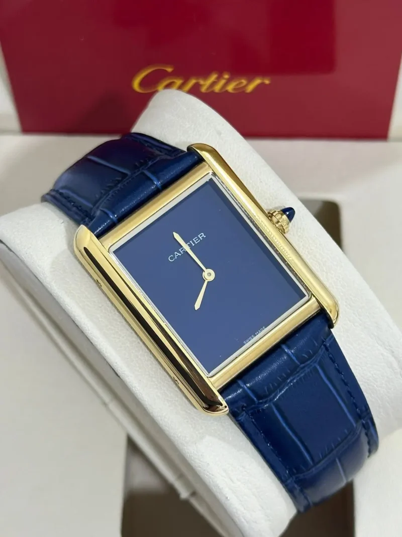 ساعة كارتير جلد ازرق