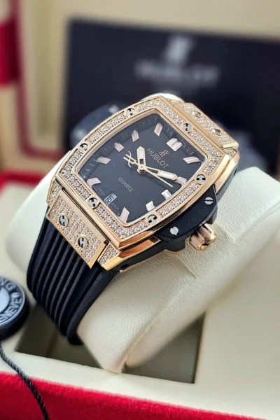 ساعات هوبلت النسائي