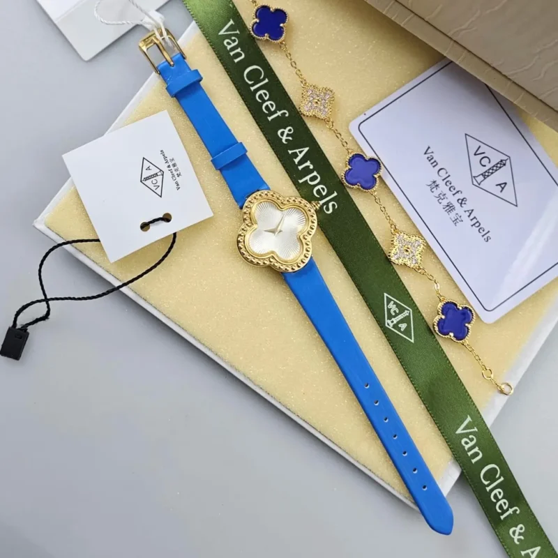 ساعات فان كليف انستقرام