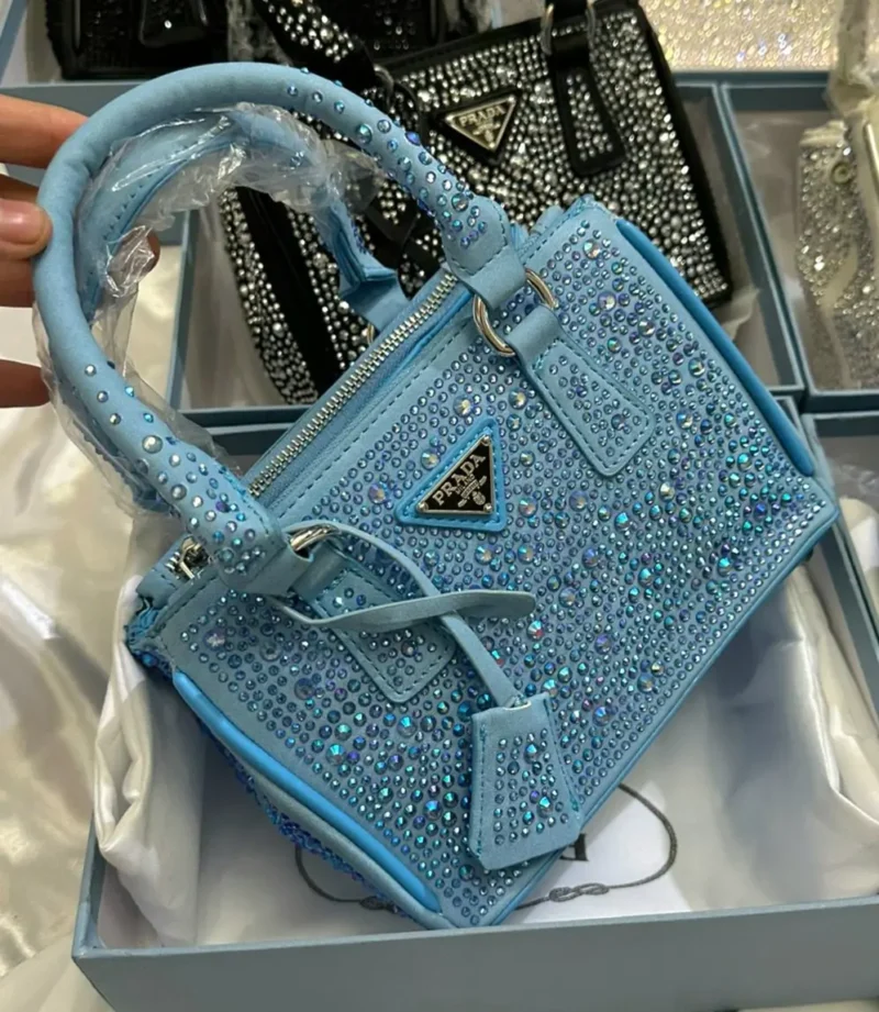 شنط برادا رخيصه