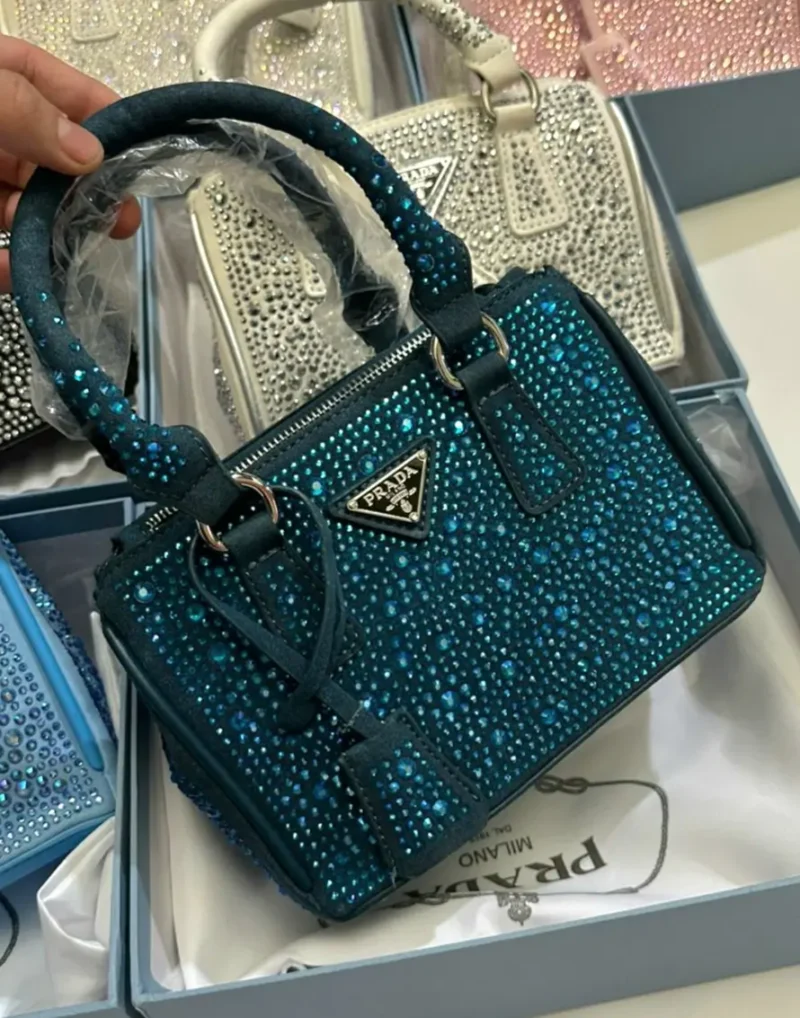 شنط برادا سهره