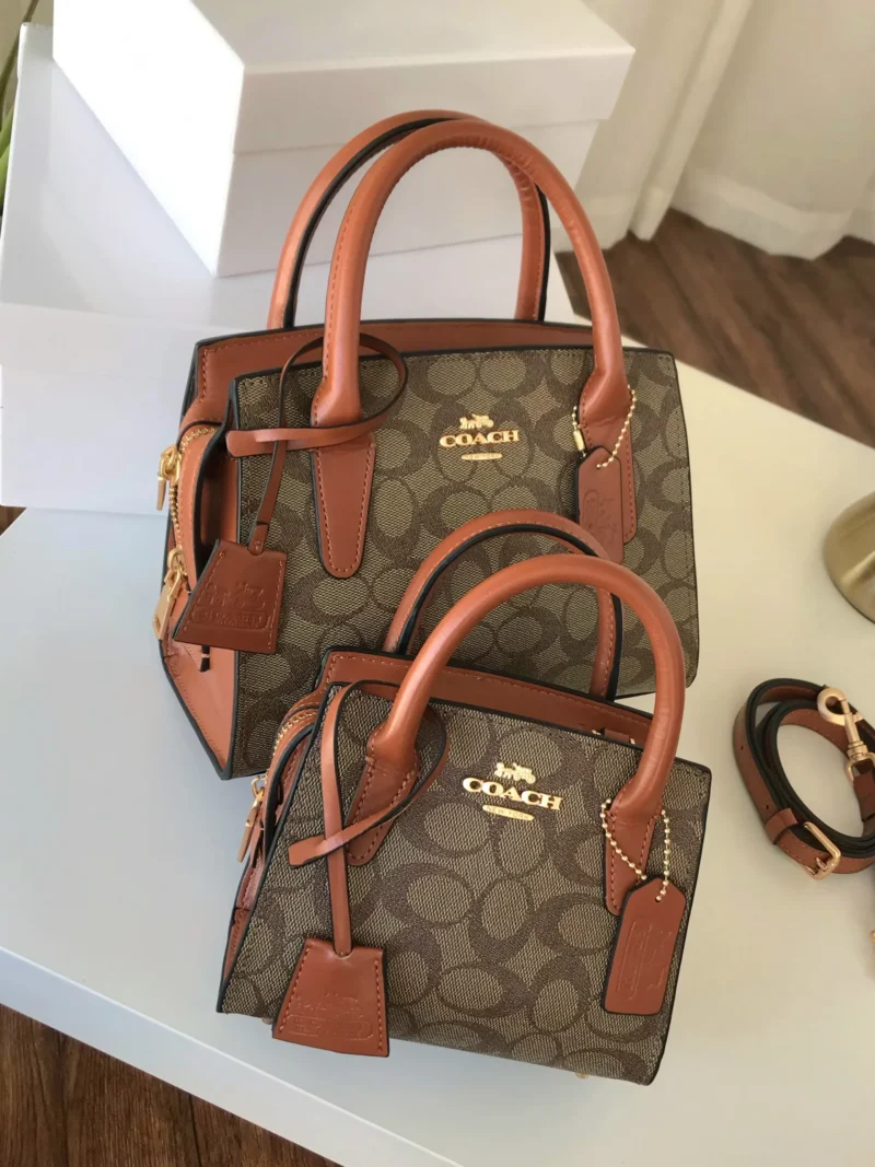 احلى شنط نسائية ماركة كوتش