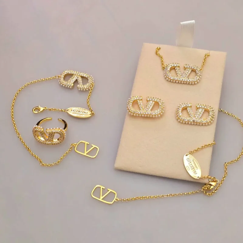 هدايا بوكس اكسسوارات نسائية