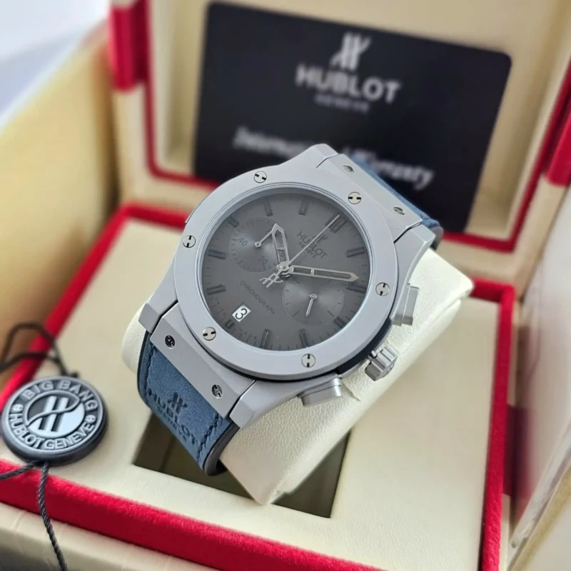 ساعه هوبلت رجاليه زرقاء