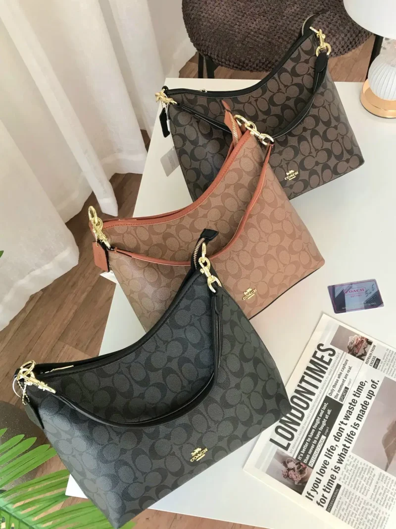 شنط كوتش سحاب