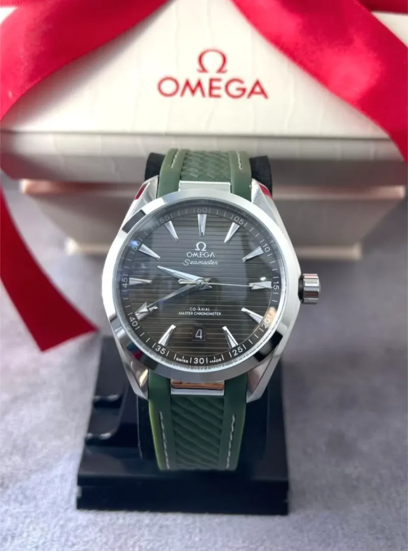 ساعات اوميغا الرياضيه