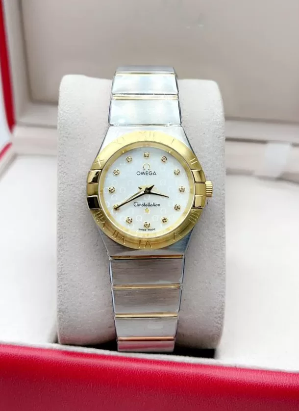 ساعة أوميغا كونستليشن نسائي