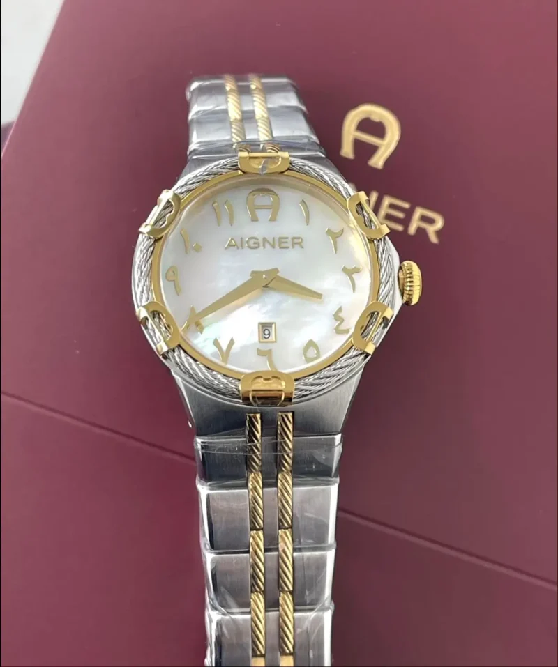 ساعة اقنر ارقام عربية نسائية