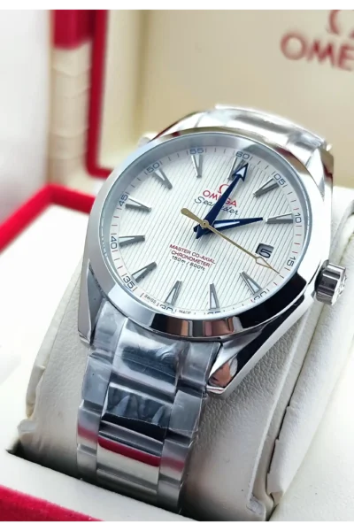 ساعة اوميغا اكوا تيرا