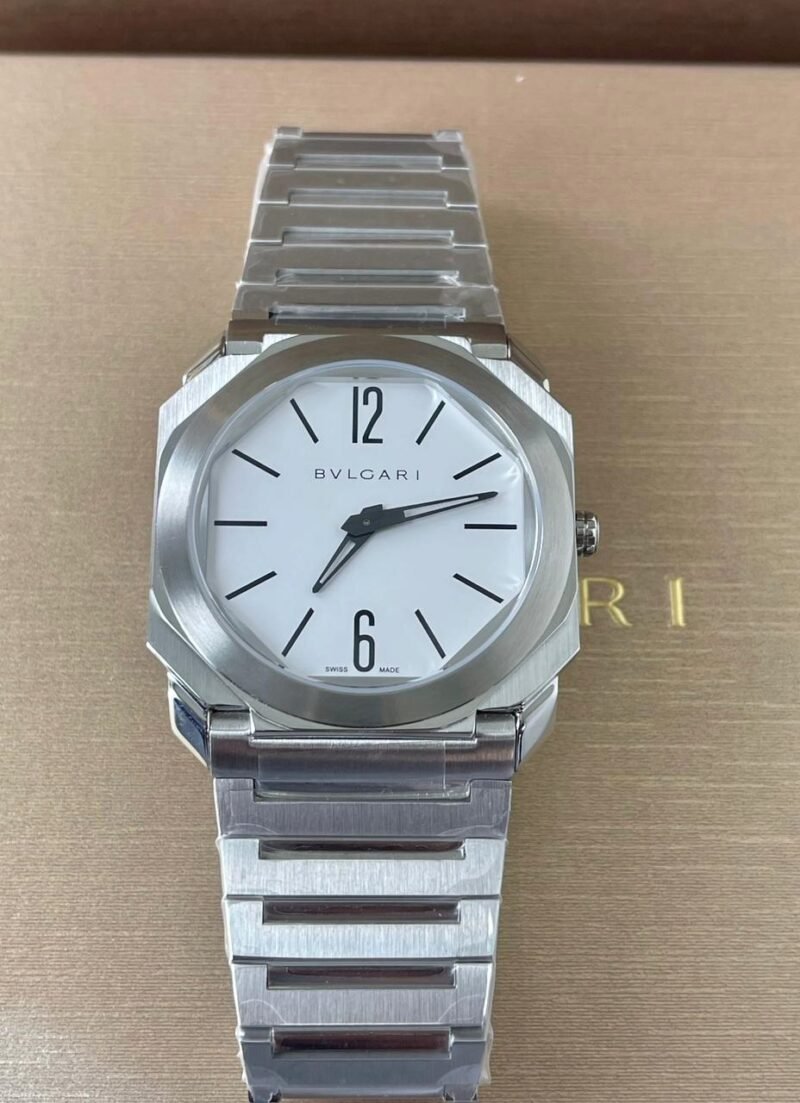 ساعة رجالية للعيد