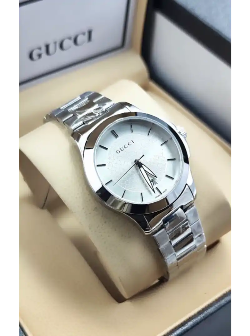 ساعة غوتشي جي تايملس فضي