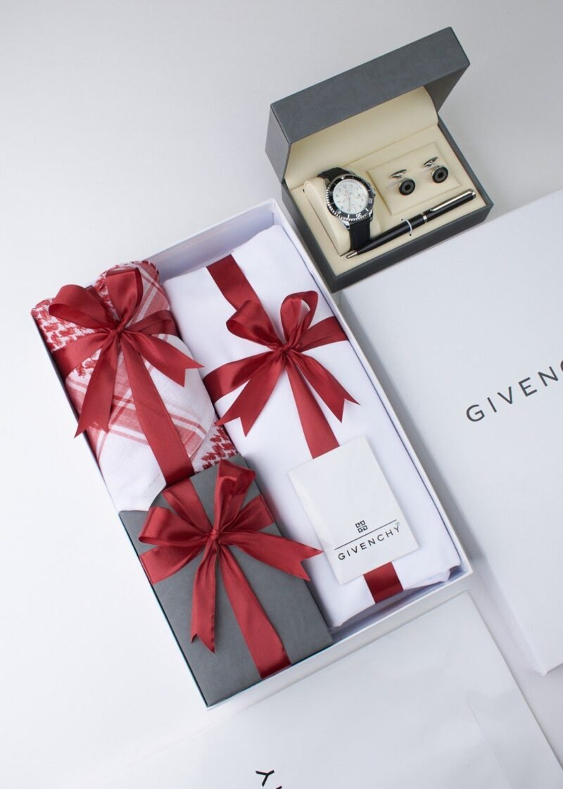 هدايا رجاليه شماغ وقماش