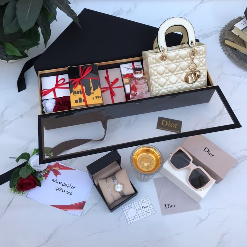 هدية نسائية ماركة