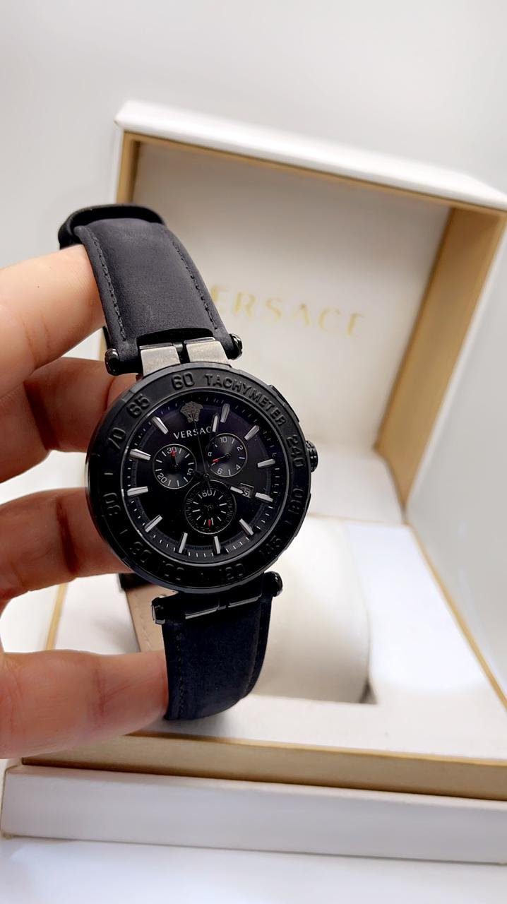 ساعه فيرزاتشي جلد