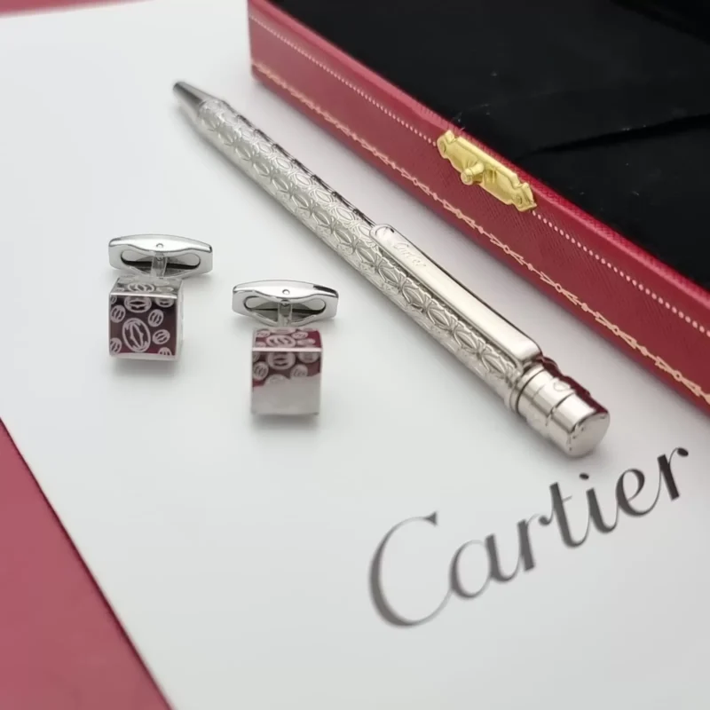 قلم وكبك فضي كارتير