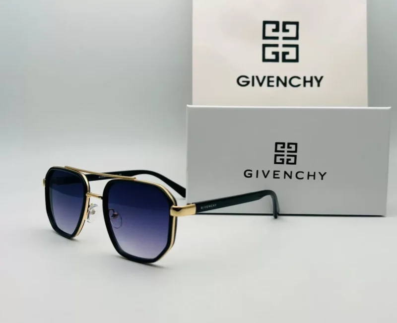 نظارة جيفنشي