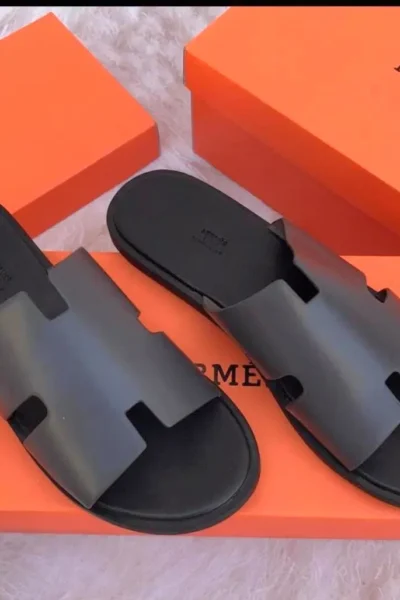 سليبر رجالي ماركة