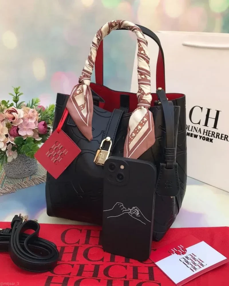 شنط سي اتش اسود