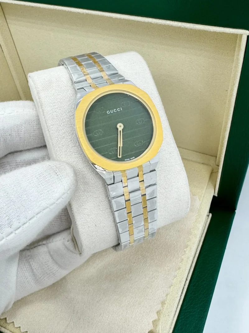 ساعة قوتشي نسائي زيتي