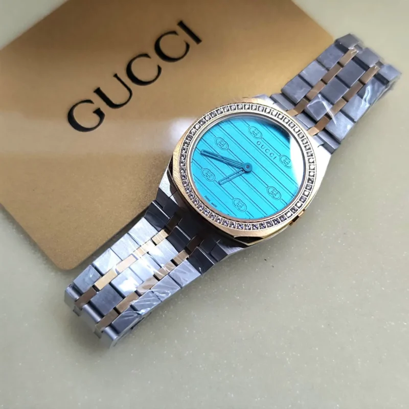 ساعة قوتشي نسائي