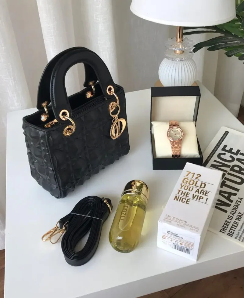 طقم هدايا نسائي ماركة