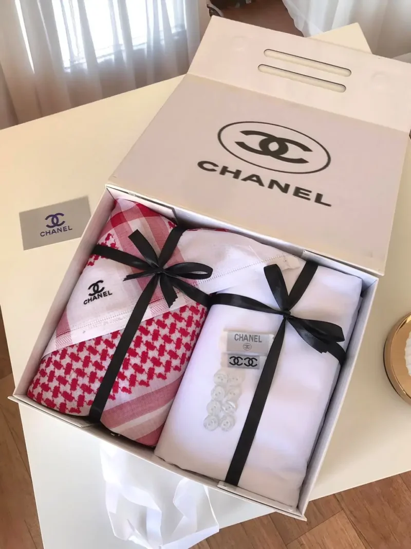 طقم شانيل رجالي