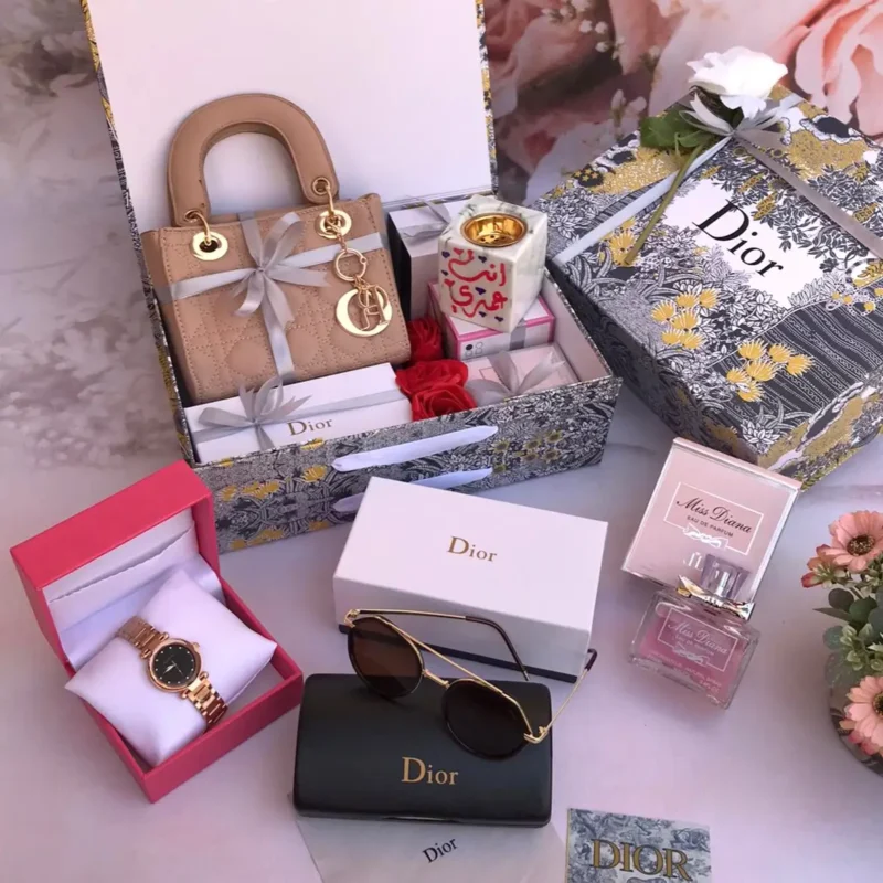 بوكسات هدايا بنات