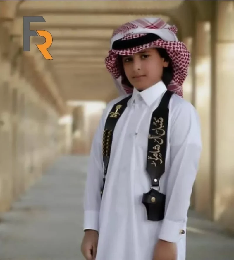 مجند اطفال لون اسود