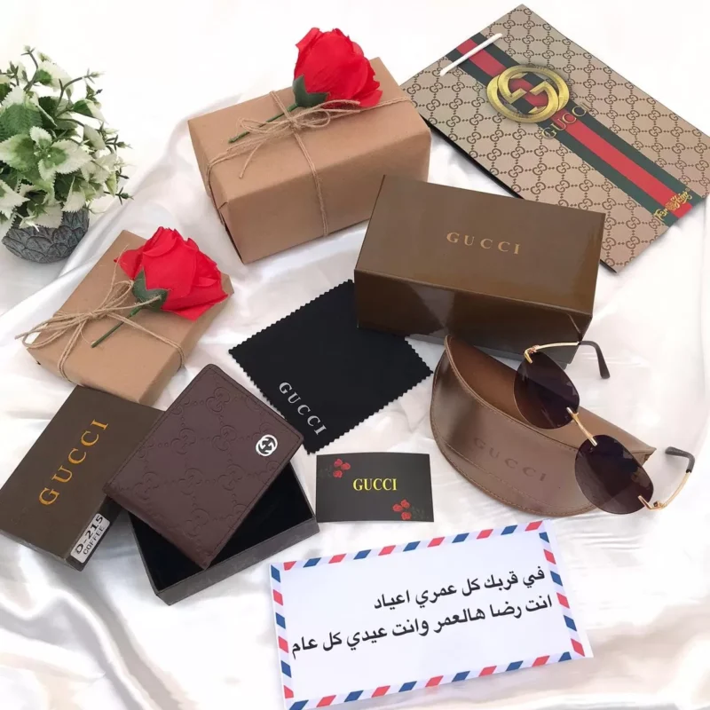 محفظة ونظارة قوتشي