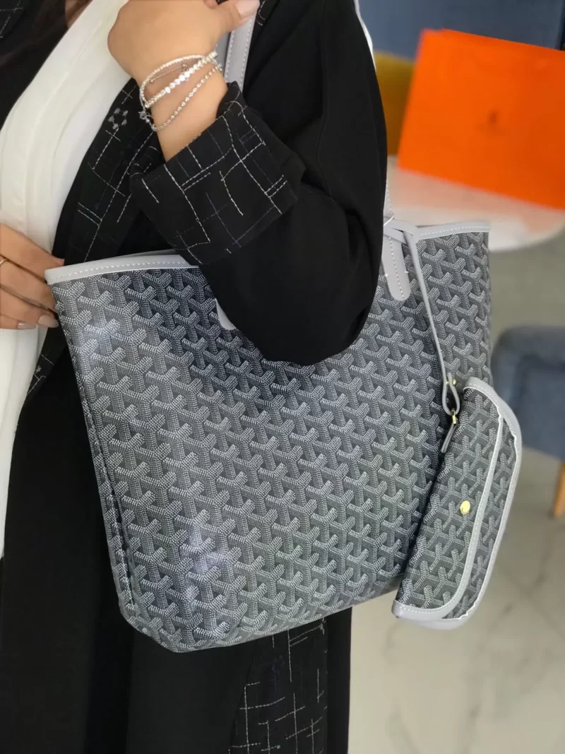 شنطة جويارد جامعة