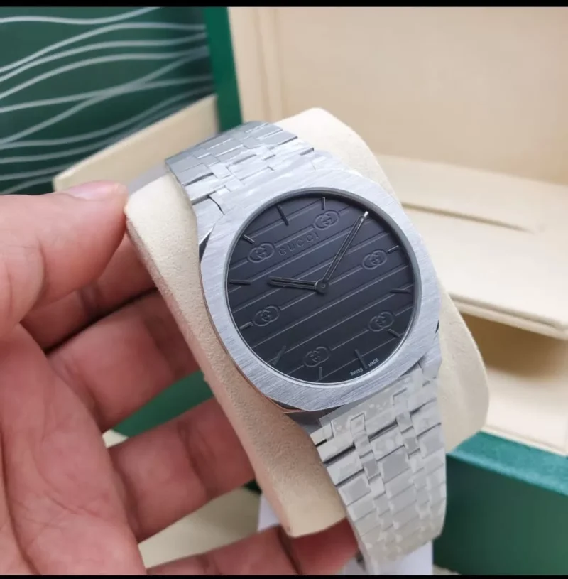 ساعه قوتشي 25h