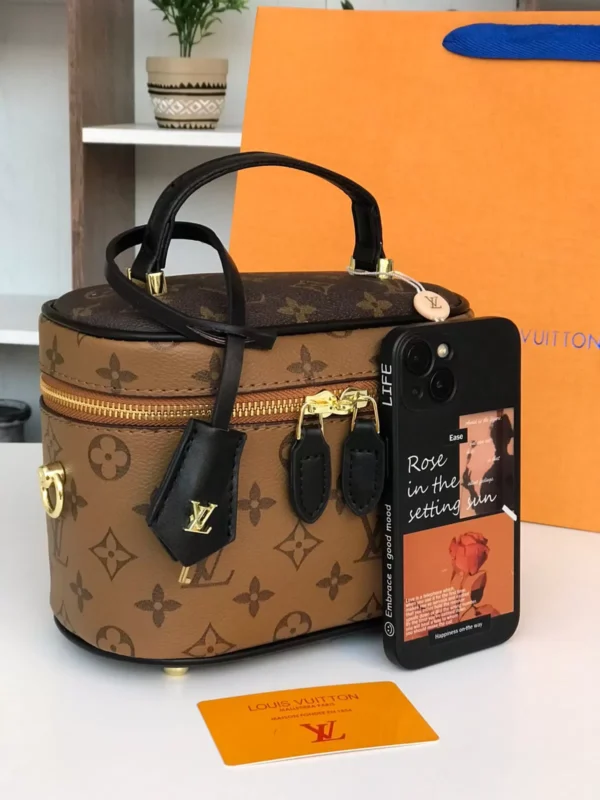 شنطه لويس فيتون صغيره