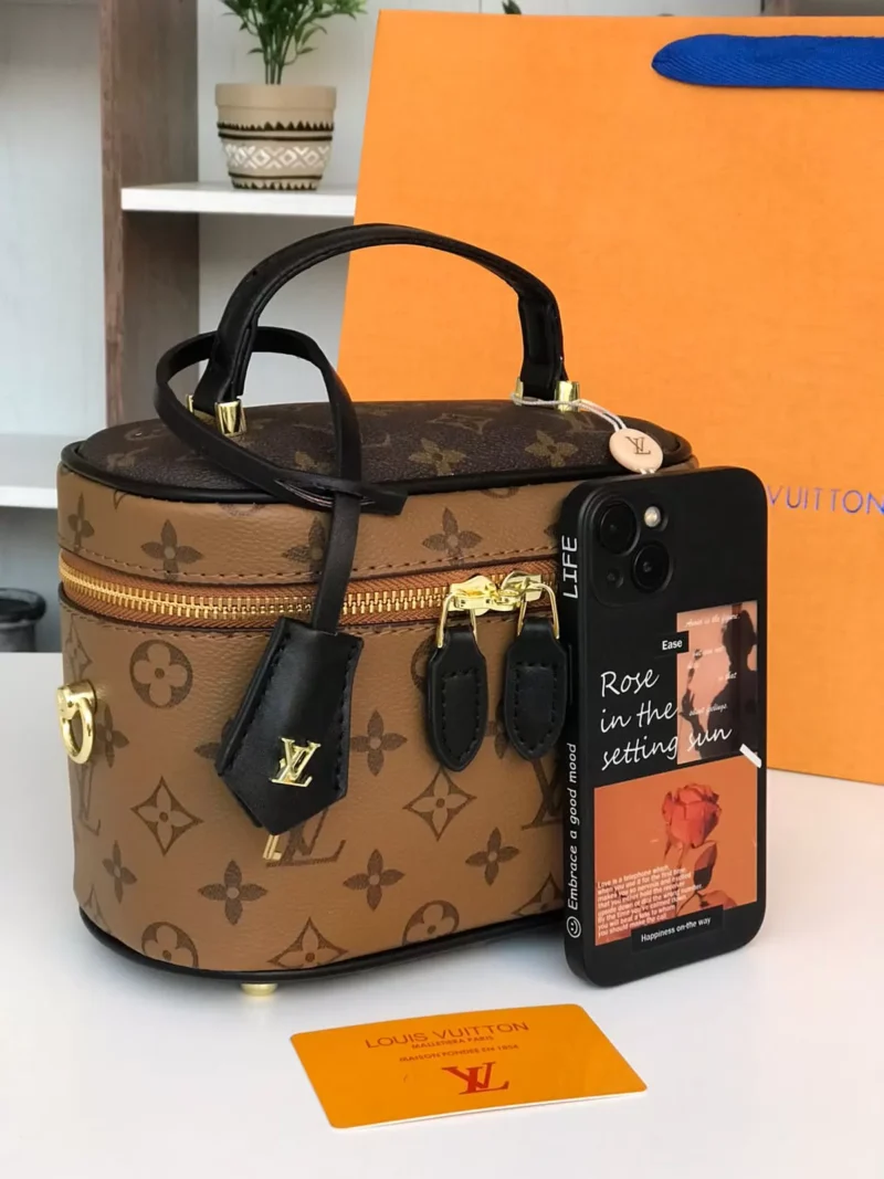 شنطه لويس فيتون صغيره