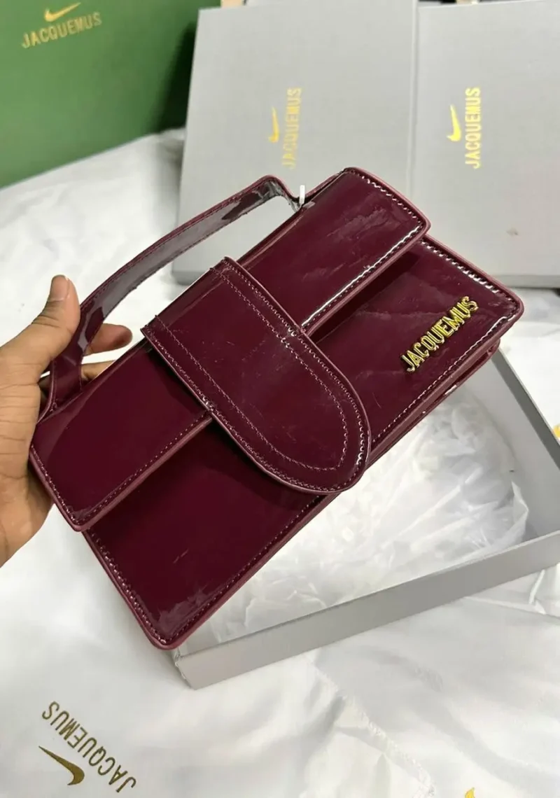شنطة جاكيموس عنابي