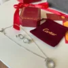 أطقم سلاسل وحلق