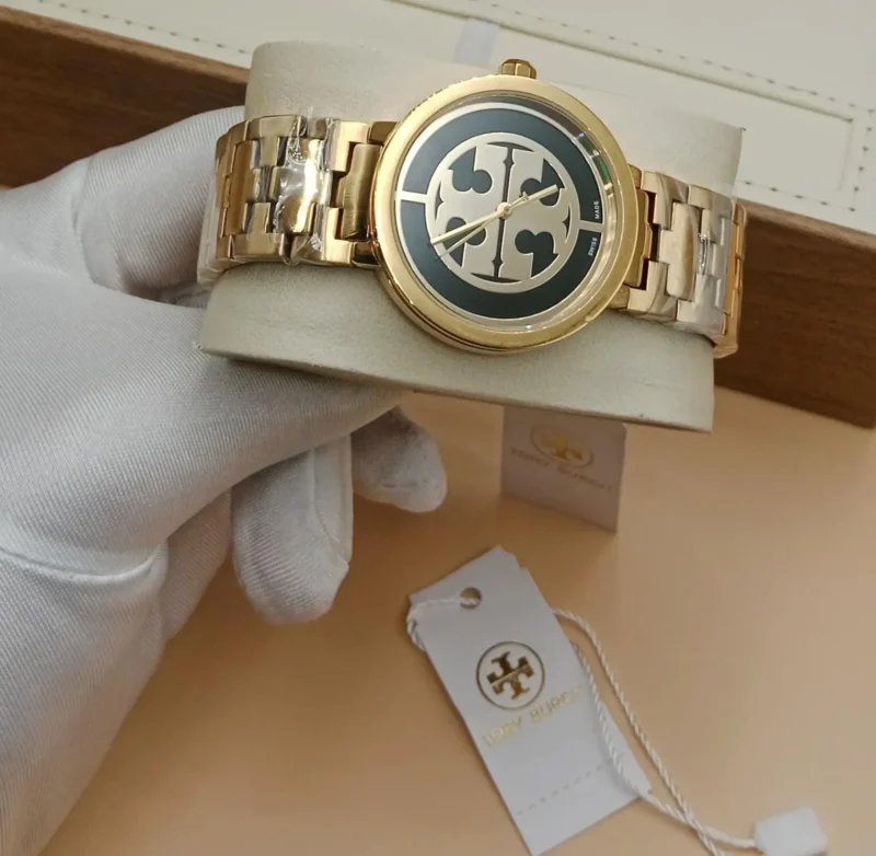 ساعه توري بورش ذهبيه