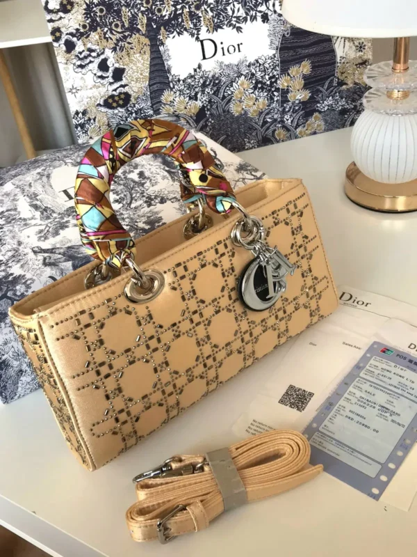 شنطة ديور بيج كبيرة