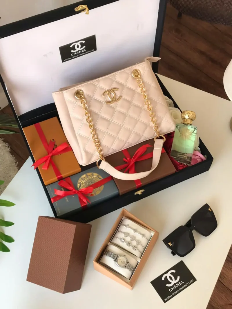 بكج هديه للتخرج نسائي