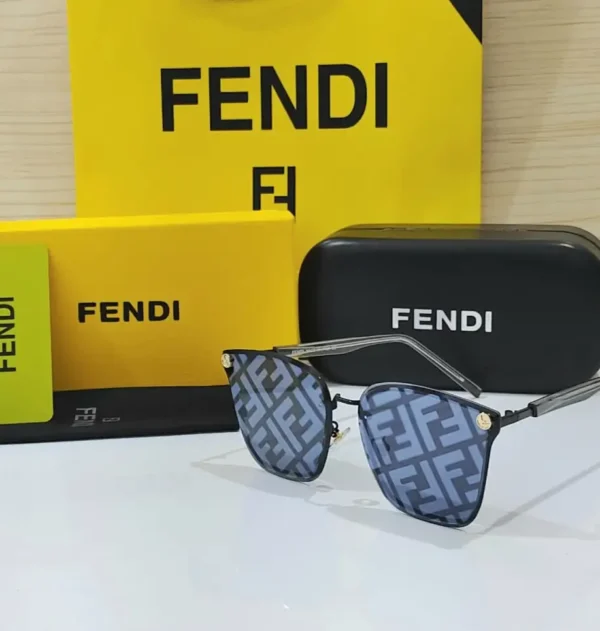 نظارات Fendi