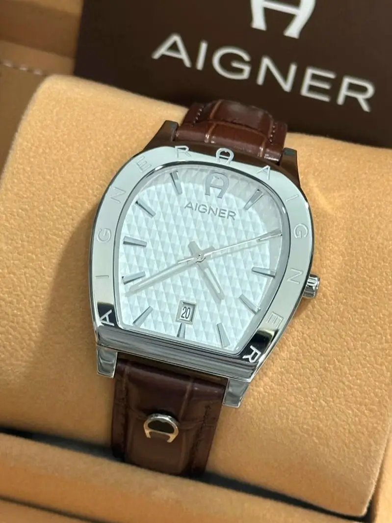 ساعة جلد بني رجالي ماركة اقنر