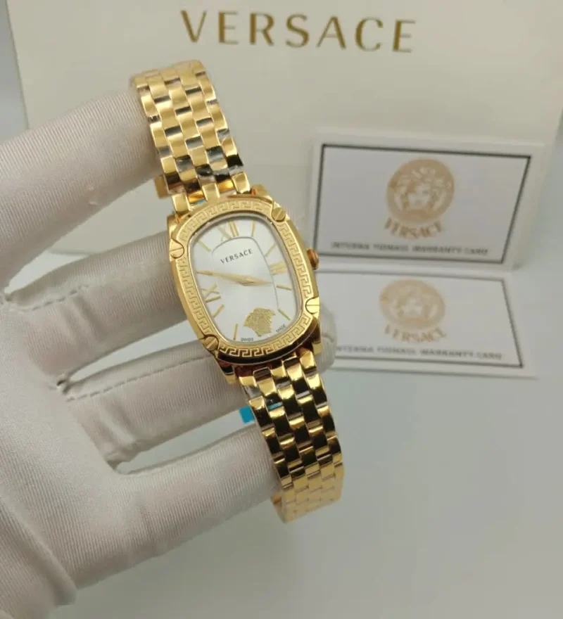 ساعه فرزاتشي نسائي لون ذهبي