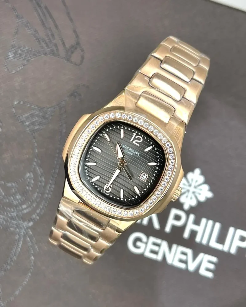 ساعه نسائيه ماركه باتك فيليب